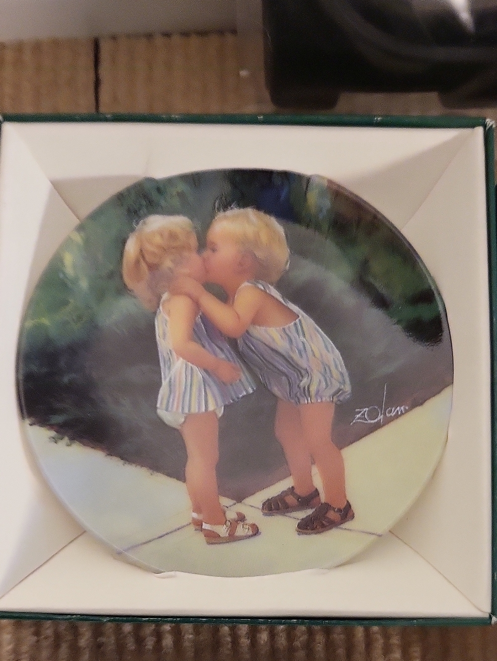 Donald Zolan "Peppermint Kiss" miniature collector plate